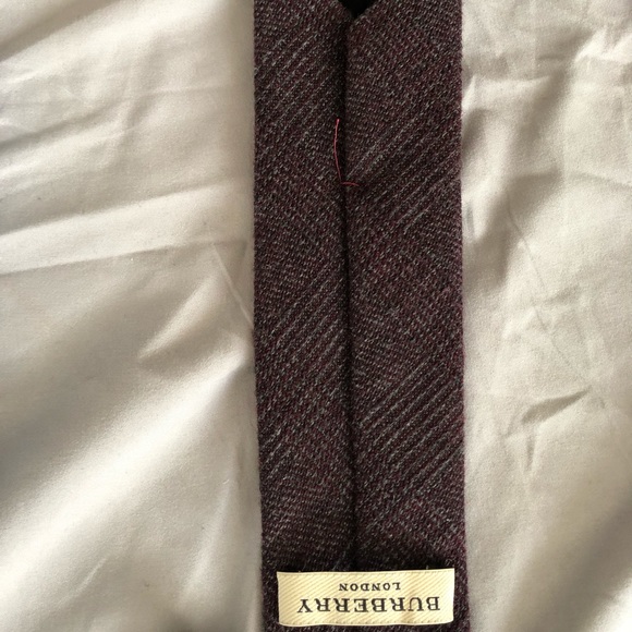 Various ties - Picture 2 of 5